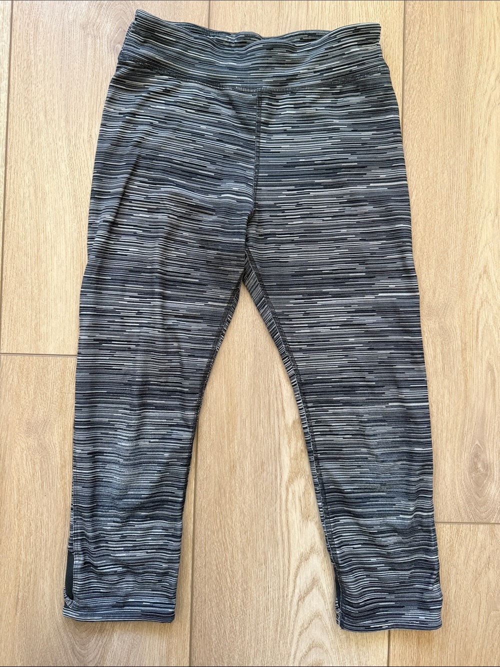 Champion Kids Gray Black Striped Leggings Size Large 10/12